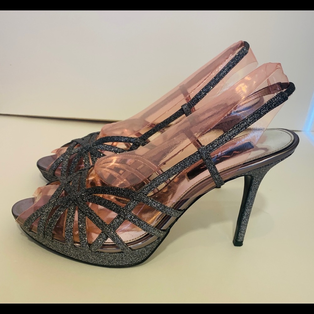 Nina Fonda Pewter Shoes, Size 10